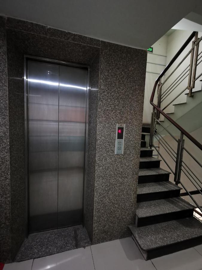 Hotel Khach San Hoa Cuc Cidade de Ho Chi Minh